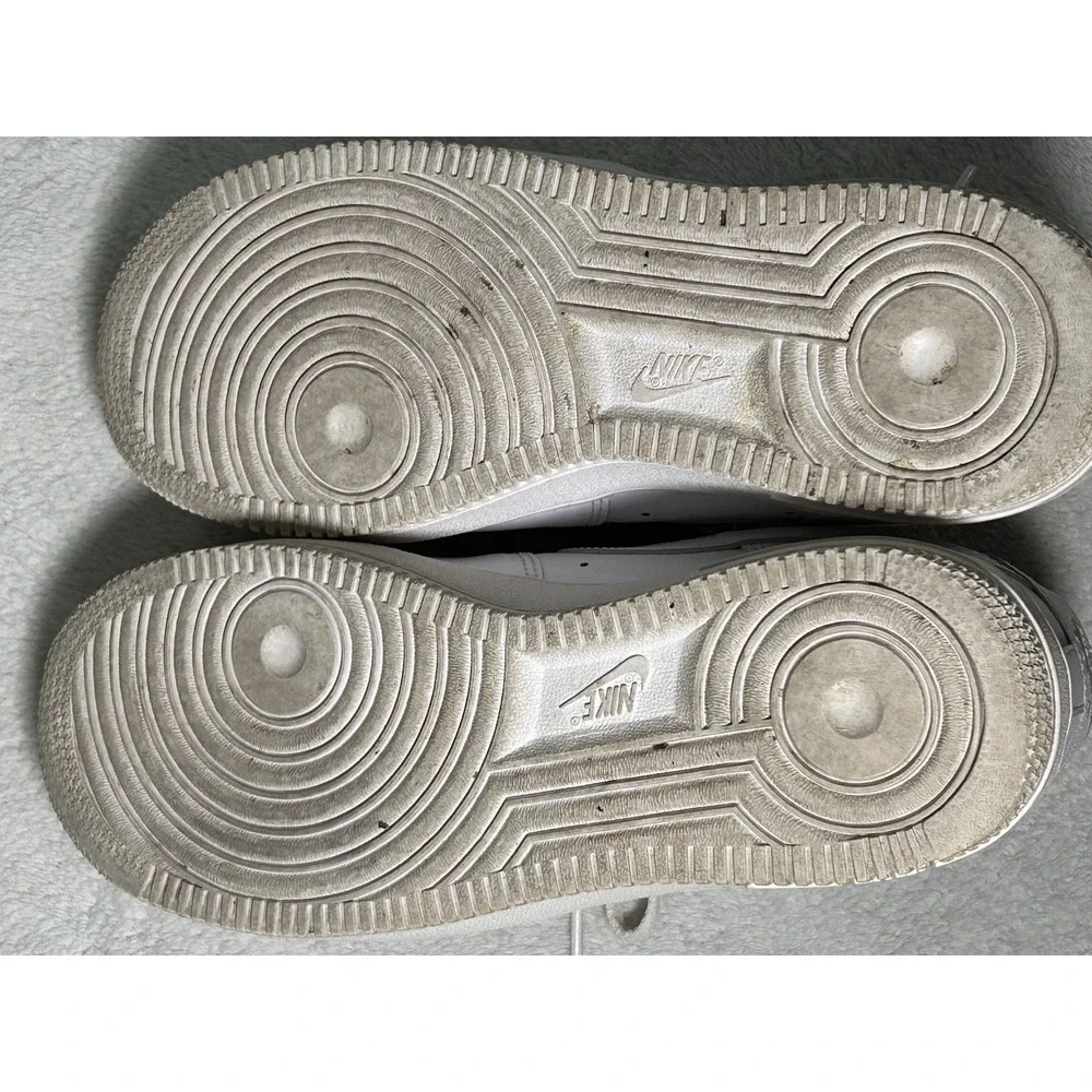 Nike Air Force 1 '07 Shoes Womens Size 8 White Leather Cushioned DD8959-100